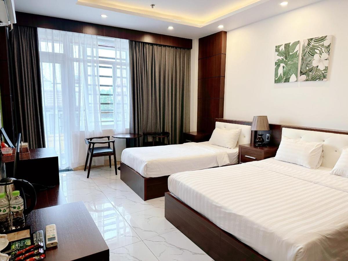 Quoc Thanh Hotel Long Khanh Dış mekan fotoğraf