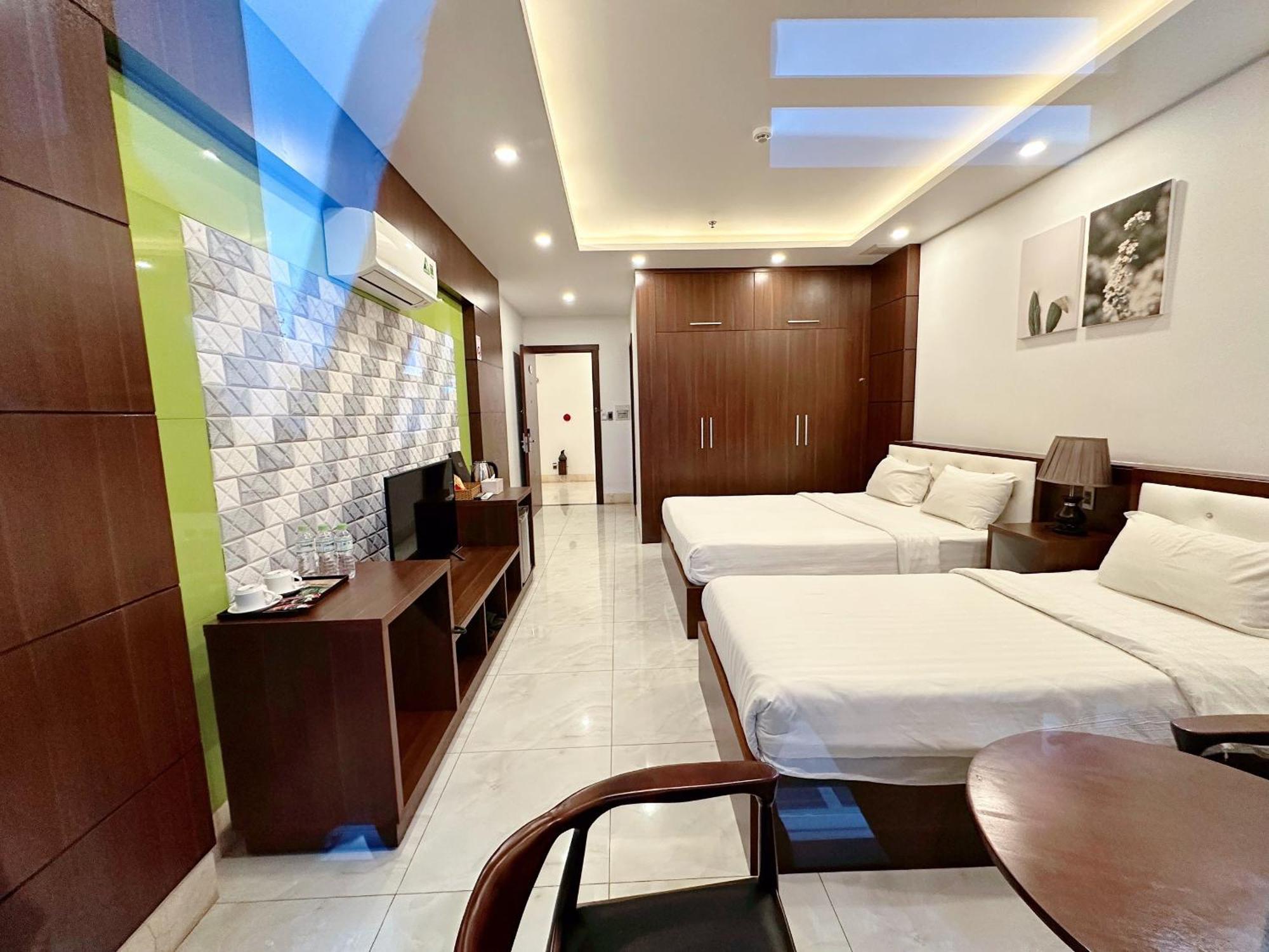 Quoc Thanh Hotel Long Khanh Dış mekan fotoğraf
