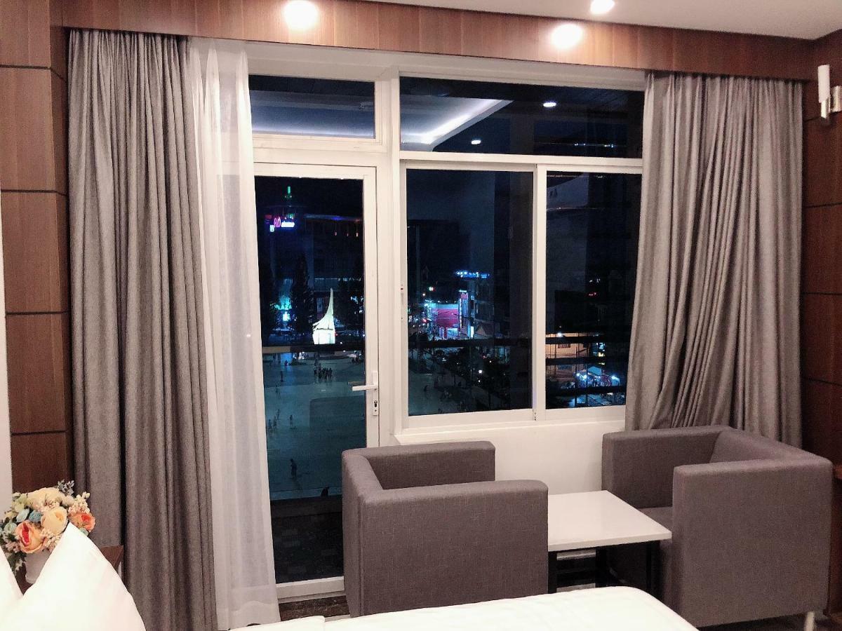 Quoc Thanh Hotel Long Khanh Dış mekan fotoğraf