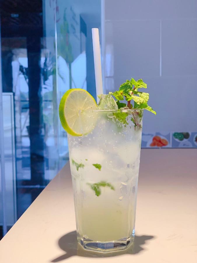 Quoc Thanh Hotel Long Khanh Dış mekan fotoğraf