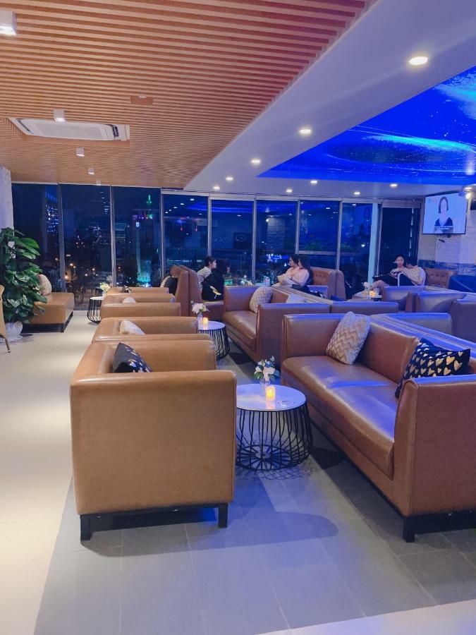 Quoc Thanh Hotel Long Khanh Dış mekan fotoğraf